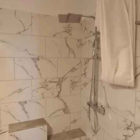 Ori Leni Ferienhaus Chlomos